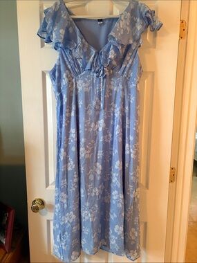 Old Navy Sky Blue Floral Tie-Front Ruffle Midi Dress